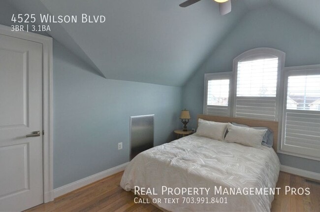 Building Photo - 4525 Wilson Blvd