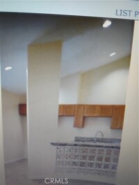 Building Photo - 271 Park Ave