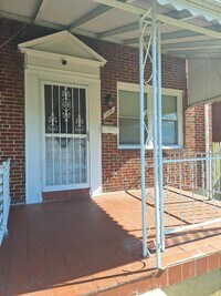 Building Photo - 5343 Gist Ave