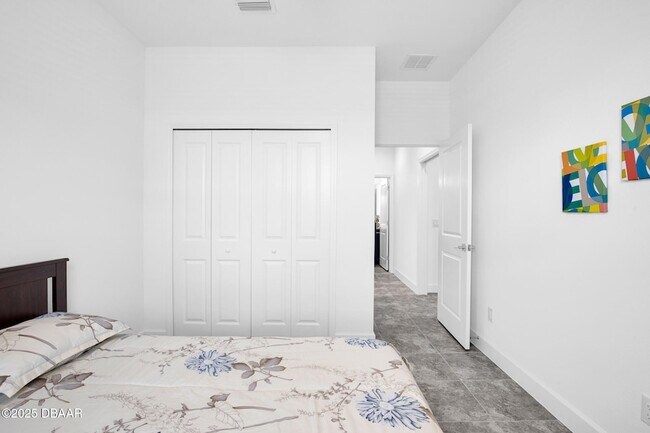 Building Photo - 913 Bama Breeze Dr