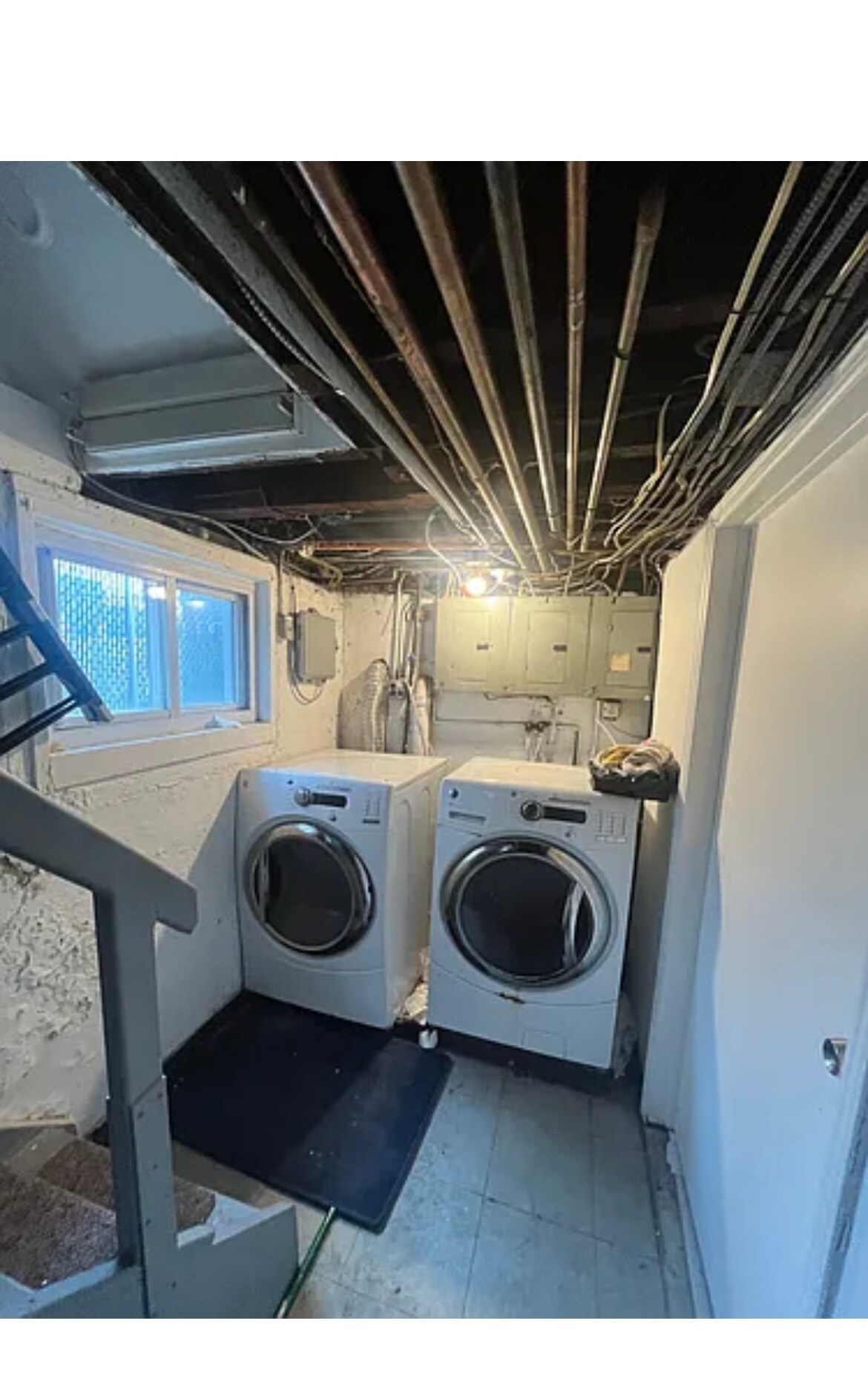 Building Photo - 161 Palisade Ave