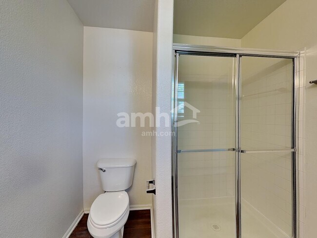 Building Photo - 13656 Adams St