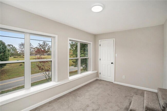 Building Photo - 6219 Heardsville Rd