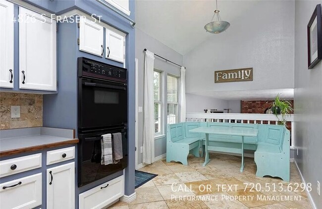 Building Photo - 4826 S Fraser St