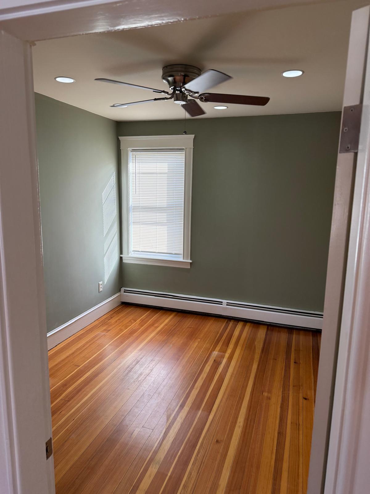 Building Photo - 369 Carter Ave