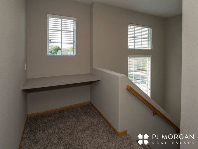 Building Photo - 14512 Fowler Ave