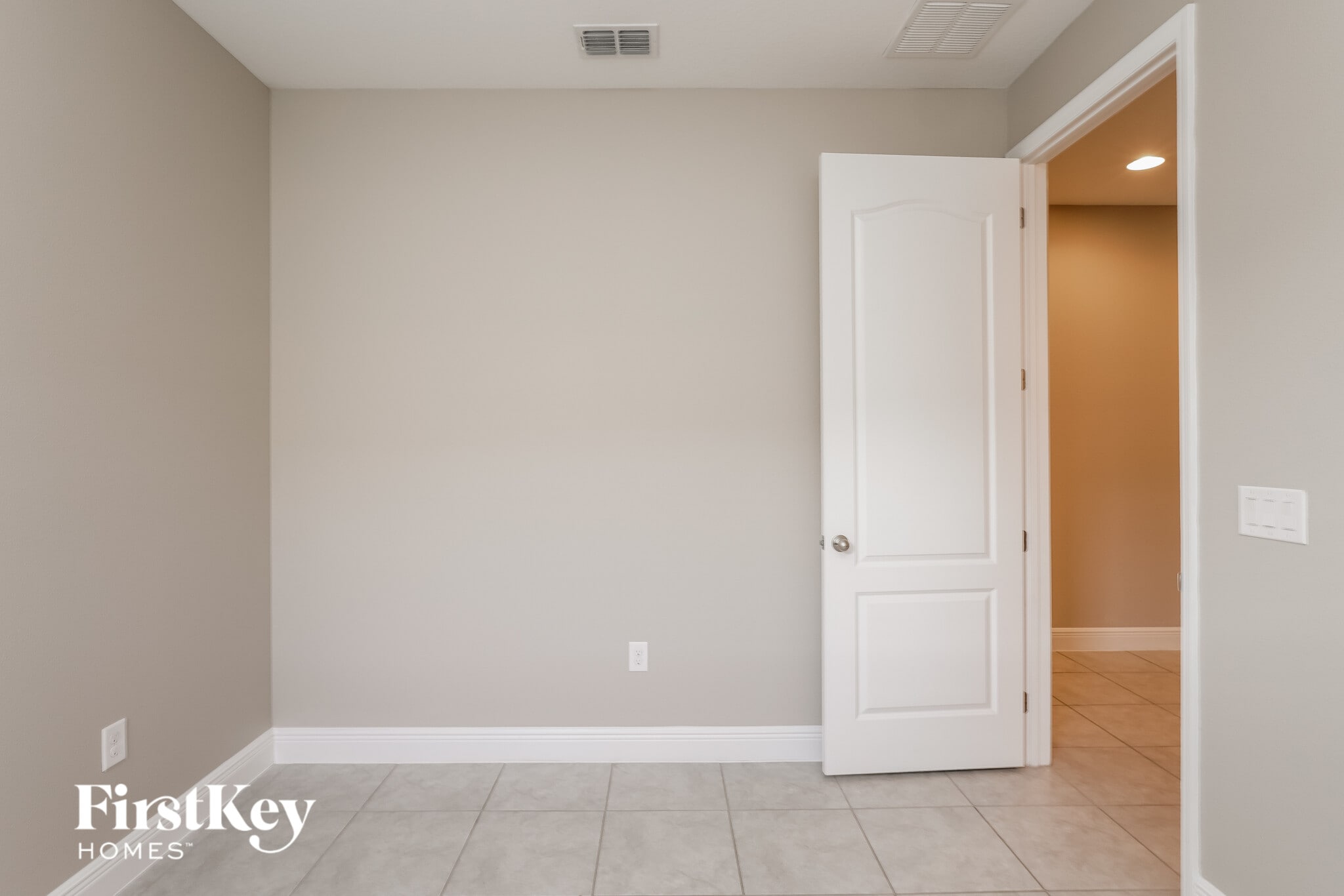 Building Photo - 1246 Stratton Ave