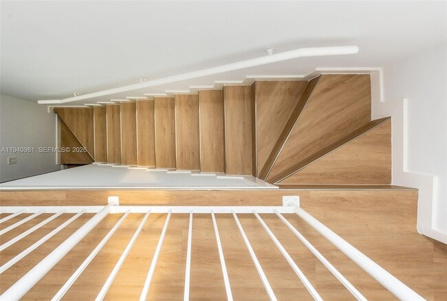 Building Photo - 2945 Bridgeport Ave