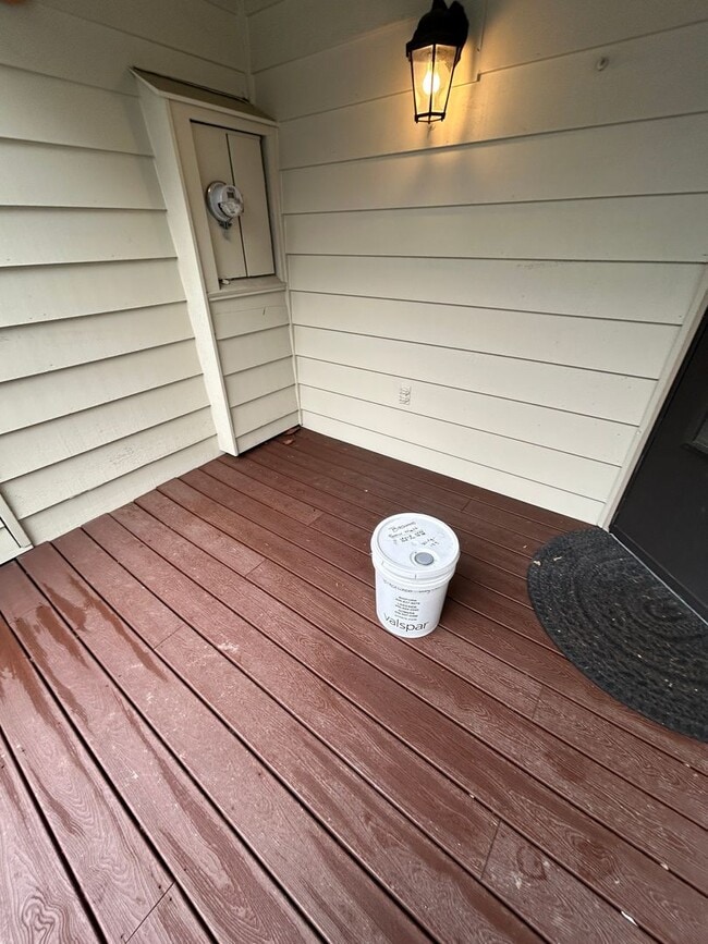 Building Photo - 2 Bedroom with Loft on Private Golf Course, Amazing Views!