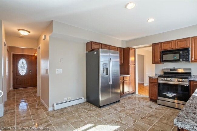 Building Photo - 14377 Cranston St