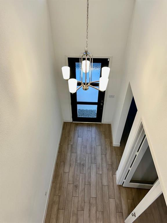 Building Photo - 1113 Scenic Grn Lp