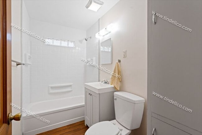 Building Photo - Charming 2-Bedroom Home in Desirable Woodstock Area – Pet Friendly!