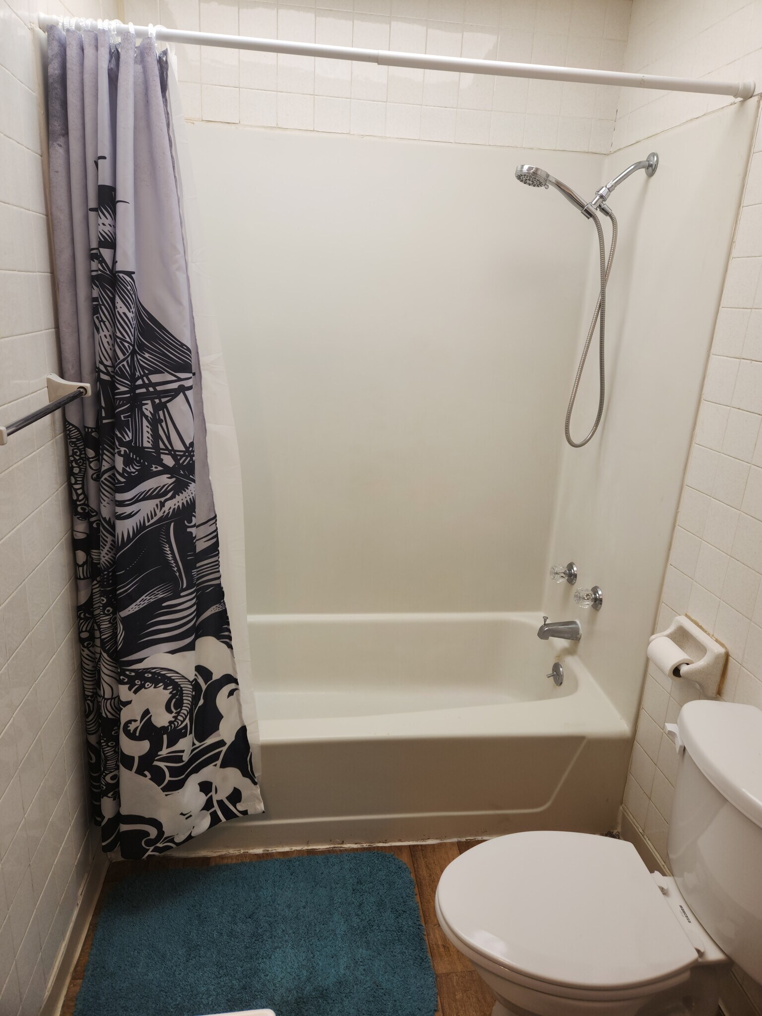 Building Photo - 600 W Station St