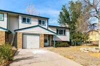Building Photo - 1405 S Sierra Dr
