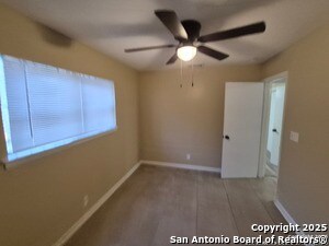 Building Photo - 7215 Glen Heights