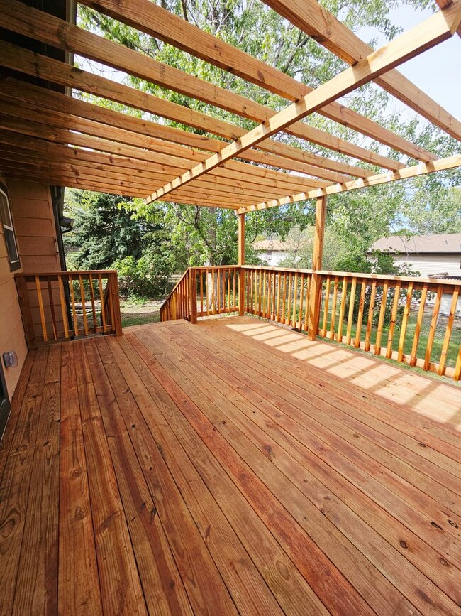 Building Photo - 908 Antares Ct