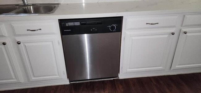 Building Photo - 22830 Indian Ridge Dr