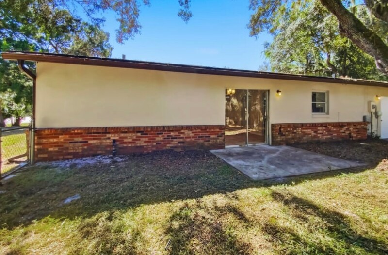 Primary Photo - 48 Deltona Blvd