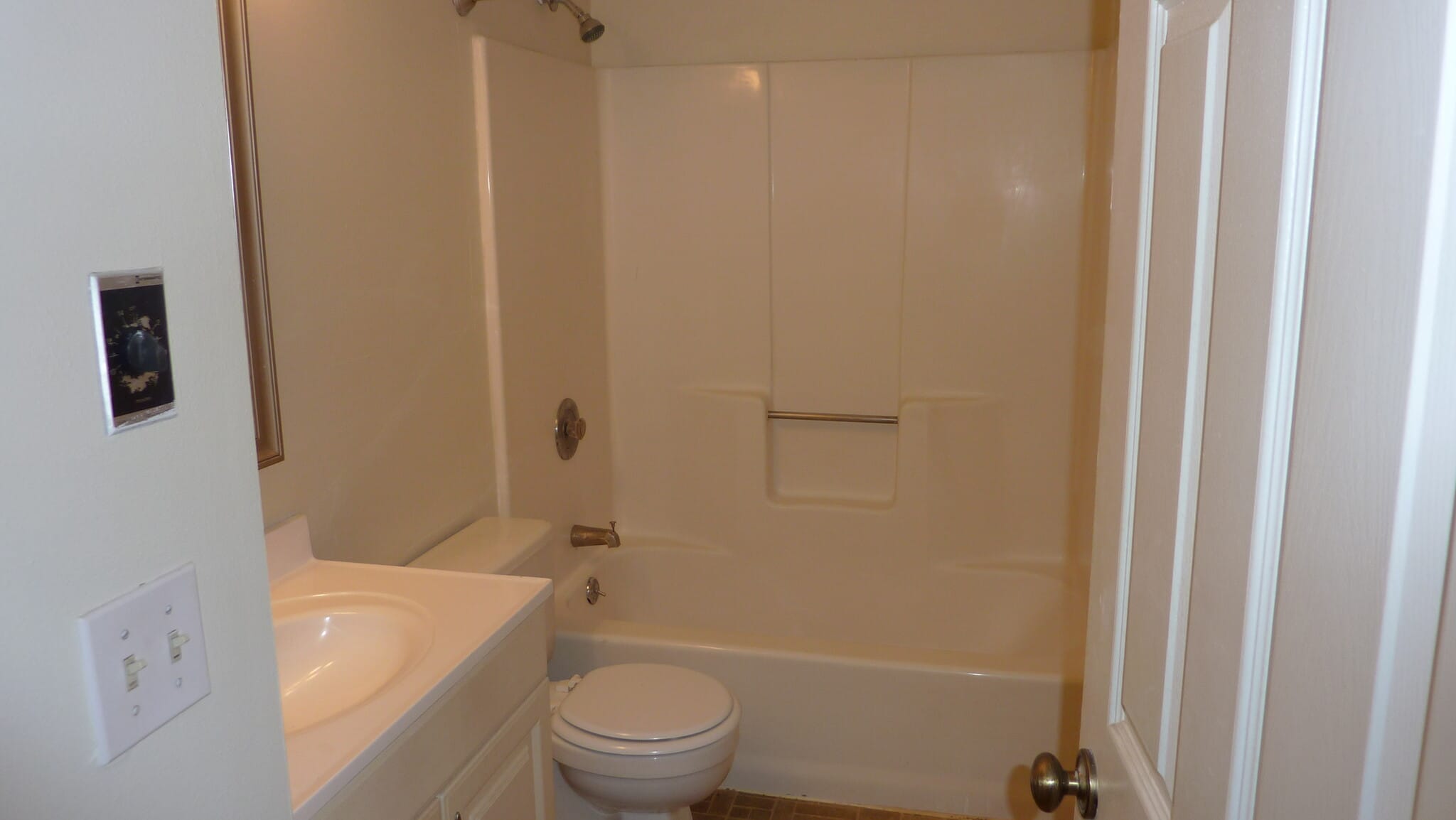 Building Photo - 8875 Flamingo Ct