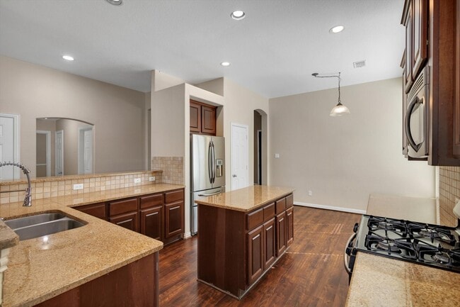 Building Photo - 14307 Andrews Ridge Ln
