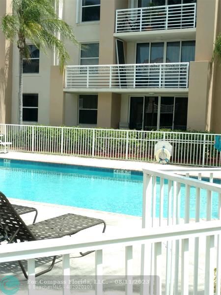 Building Photo - 2731 Ocean Club Blvd