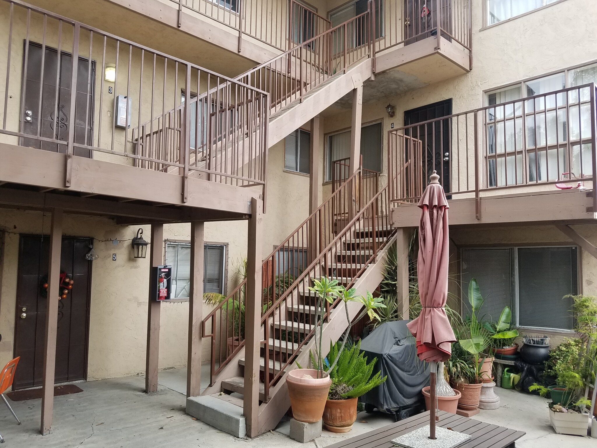 Building Photo - 4225 Estrella Ave