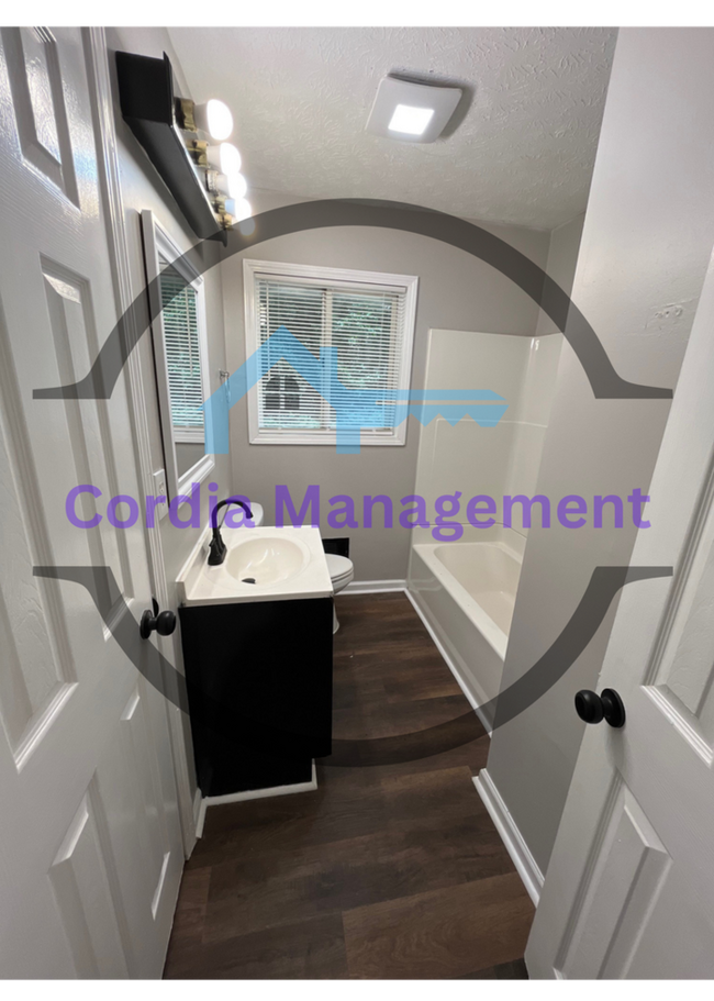 Building Photo - The Grand Avenue 4 Bedroom For Rent in Ellenwood