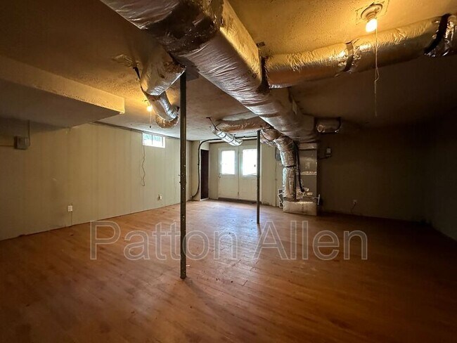 Building Photo - 45 High Meadow Rd