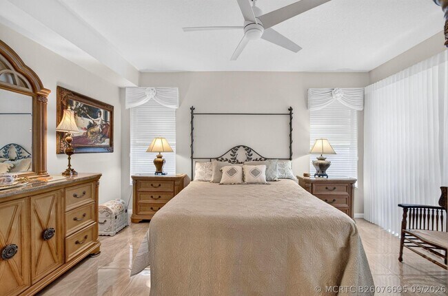 Building Photo - 12418 Crystal Pointe Dr