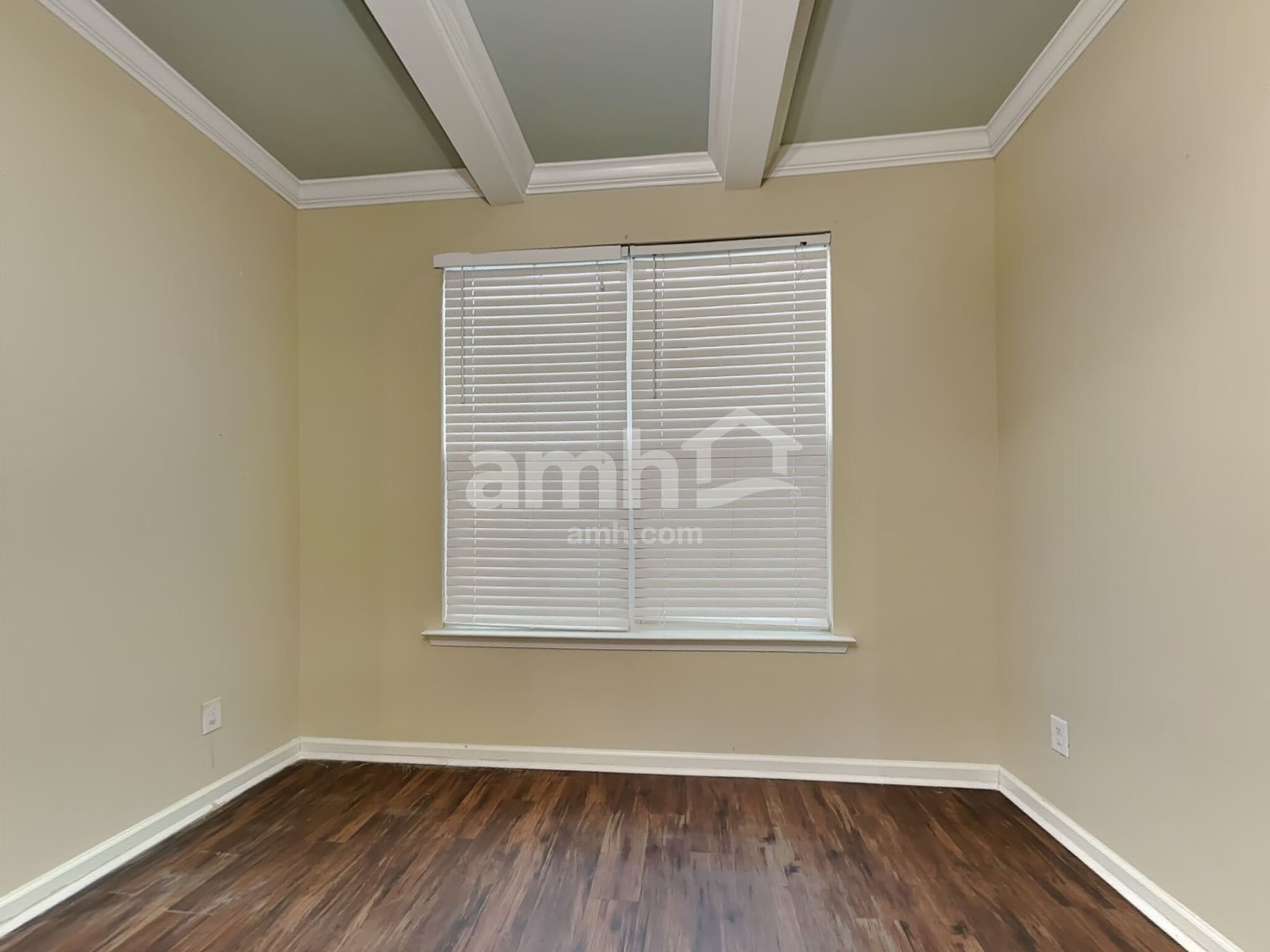 Building Photo - 30 Winslow Cir