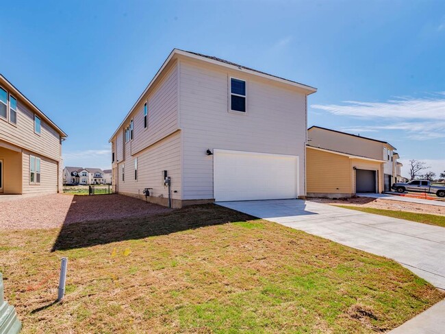 Building Photo - 370 Lost Mine Peak Ln