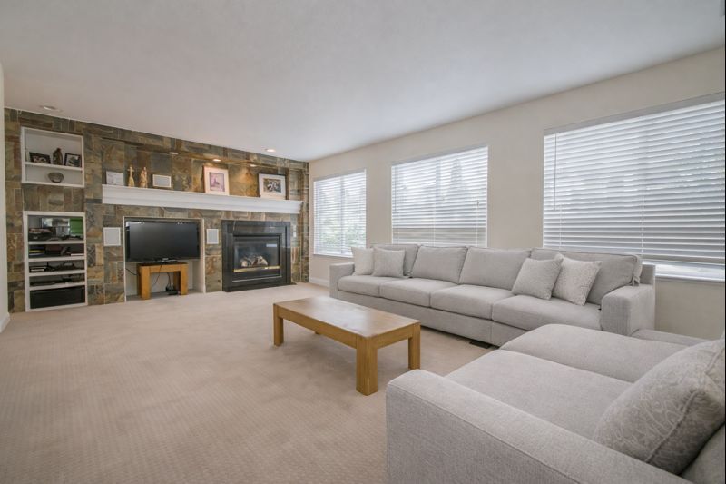 Building Photo - 7765 Lebrun Ct