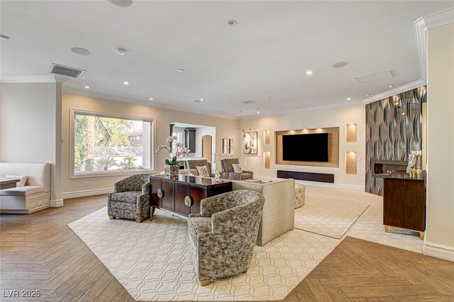 Building Photo - 2272 Coral Ridge Ave