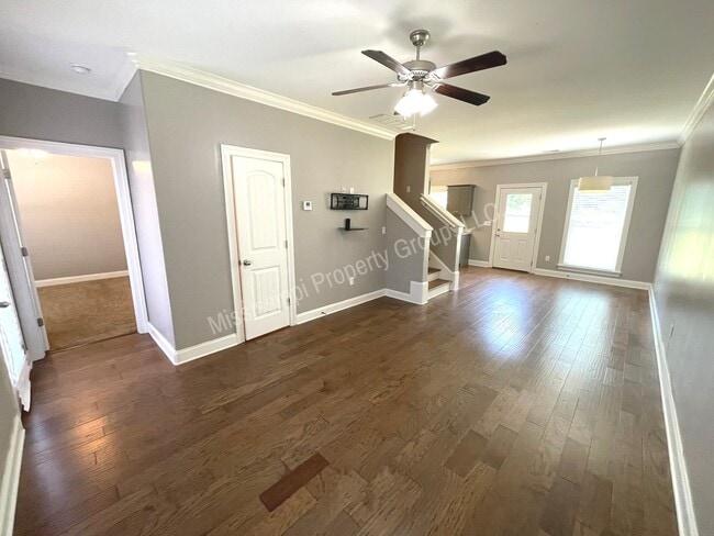 Building Photo - 4BR/4.5BA For Rent