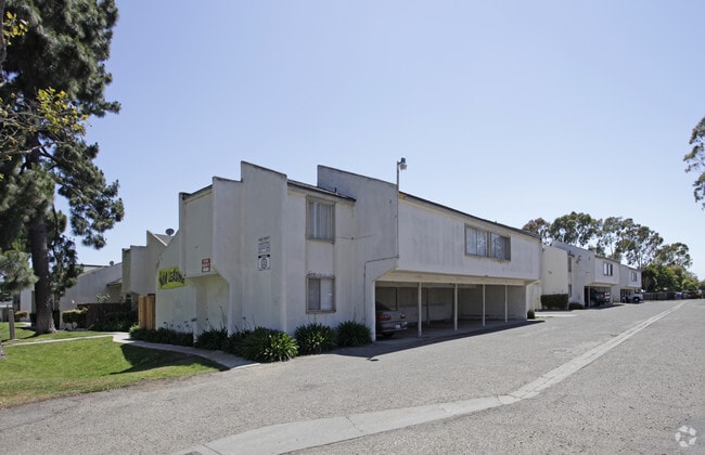 Primary Photo - Woodhaven Apartments