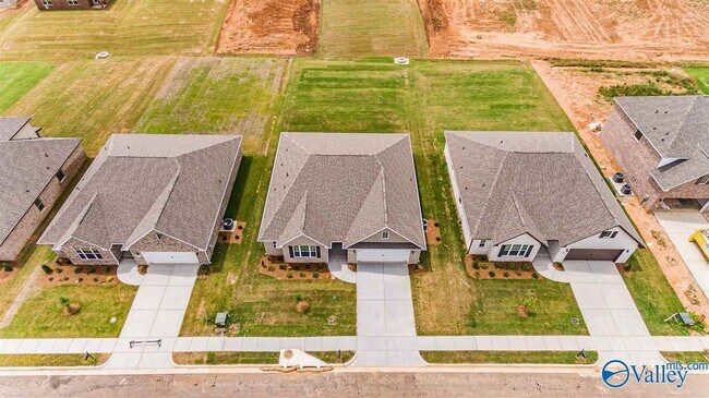 Building Photo - 3029 Crystal Creek Dr