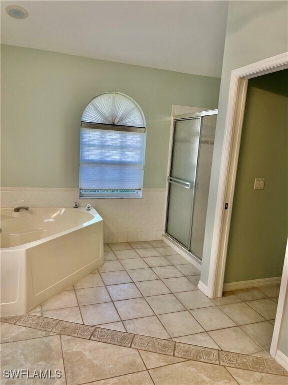 Building Photo - 5145 Lochwood Ct