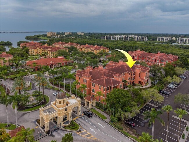 Building Photo - 2705 Via Murano