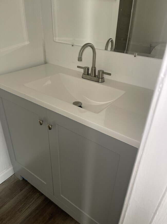Building Photo - 2705 Lantern Walk SE