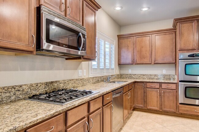 Building Photo - Summerlin Home with downstairs Bed/Bath & Large Patio with Courtyard!