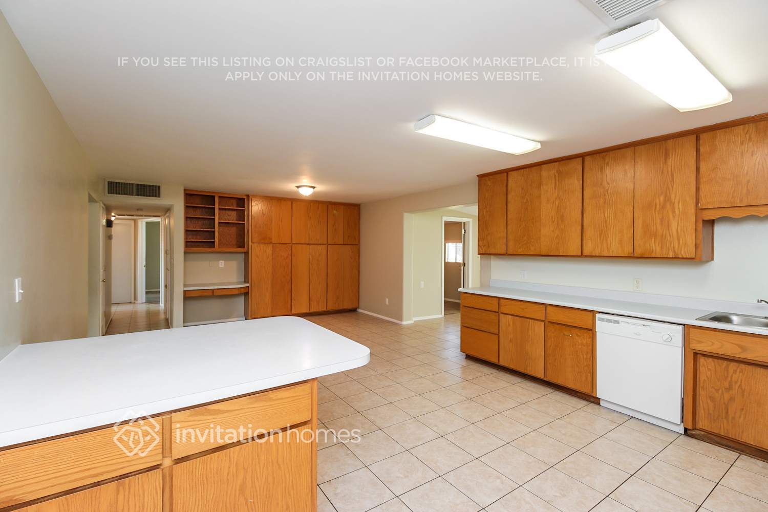 Building Photo - 531 N Matlock