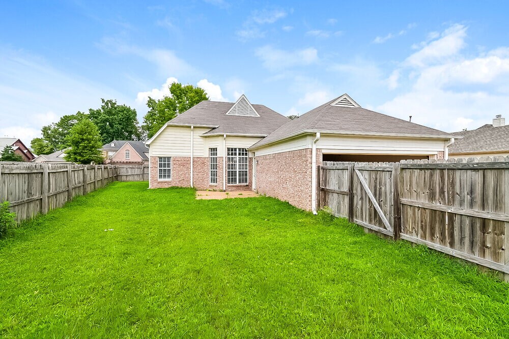 Building Photo - 9157 Acadia Pl