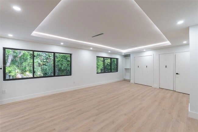 Building Photo - 6525 SW 133rd Dr