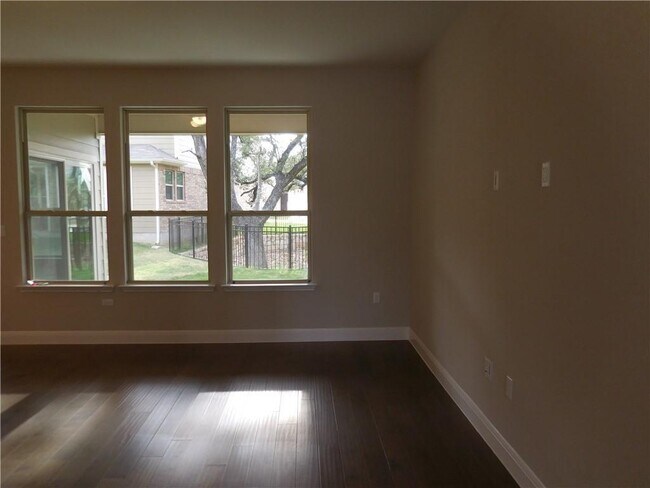 Building Photo - 10614 Turnbull Loop