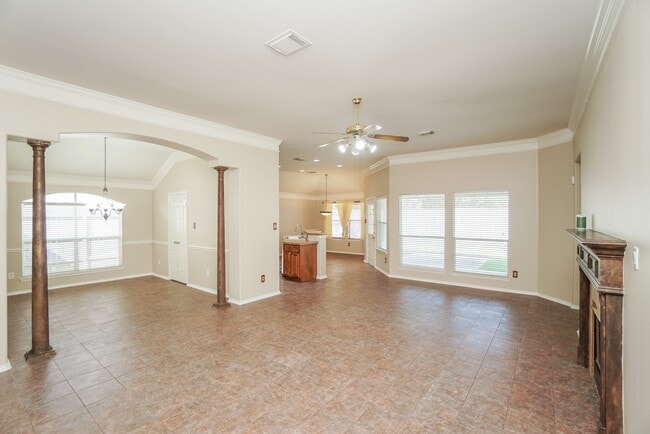 Building Photo - 415 Sterling Heights Ln