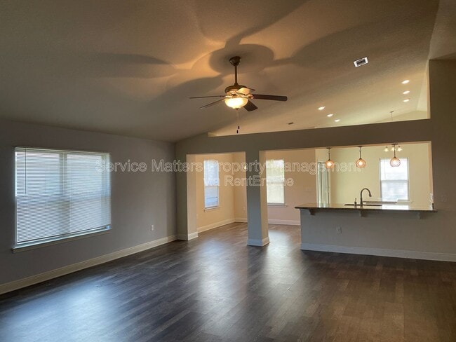 Building Photo - 7954 Nalo Creek Loop