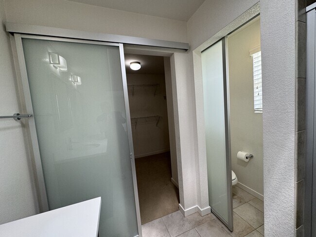 Building Photo - 10930 Touchstone Loop