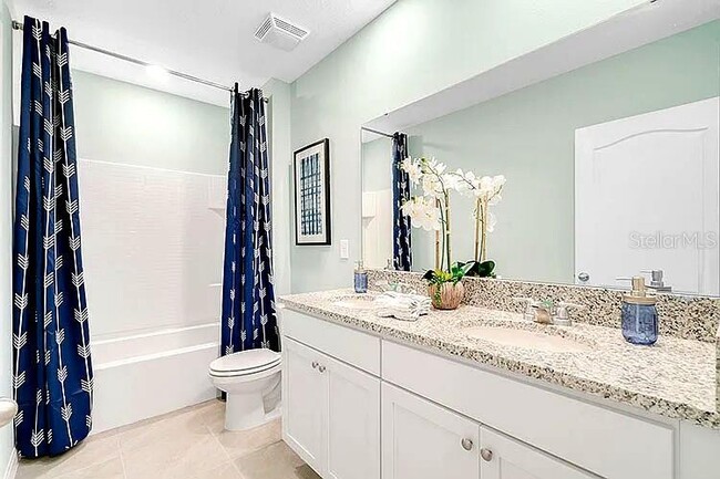 Building Photo - 2030 Maple Ridge Dr