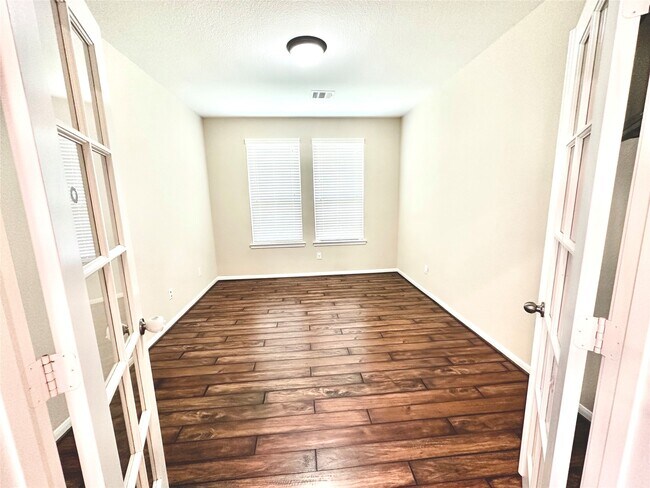 Building Photo - 3877 Enchanted Timbers Ln