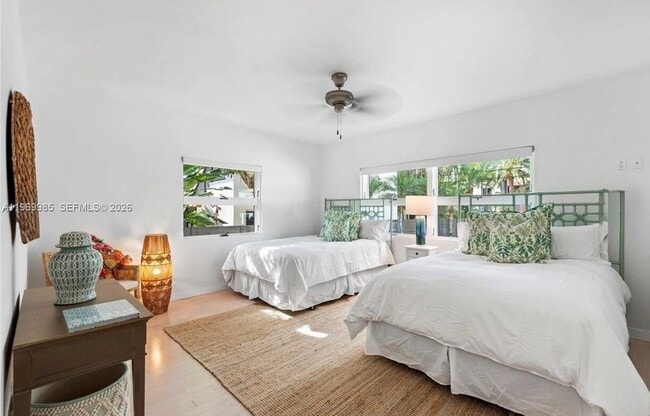 Building Photo - 1025 Belle Meade Island Dr